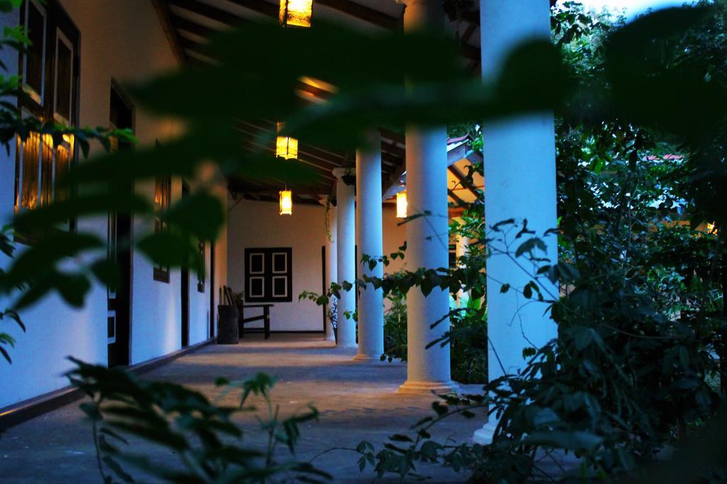 The Courtyard Villa Sigiriya Eksteriør billede